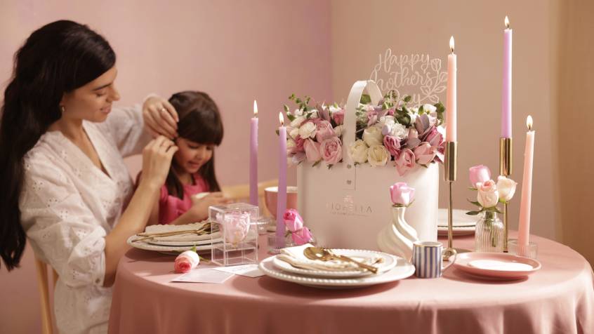 Mothers Day flowers in Mumbai